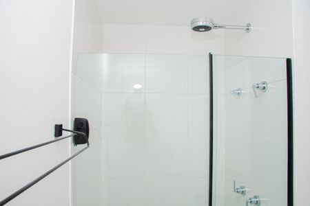 Studio à venda com 35m², 1 quarto e sem vaga Studio à venda com 35m², 1 quarto e sem vagaBanheiro Social