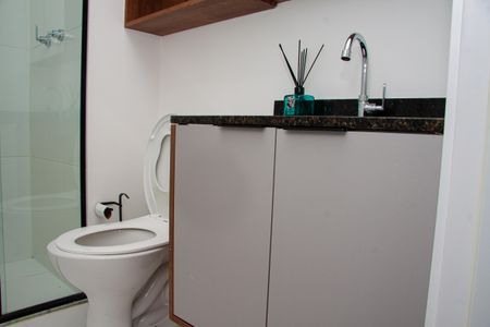 Studio à venda com 35m², 1 quarto e sem vaga Studio à venda com 35m², 1 quarto e sem vagaBanheiro Social