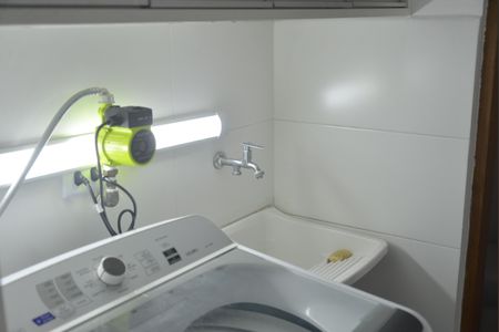 Apartamento à venda com 100m², 2 quartos e 1 vagaÁrea de Serviço