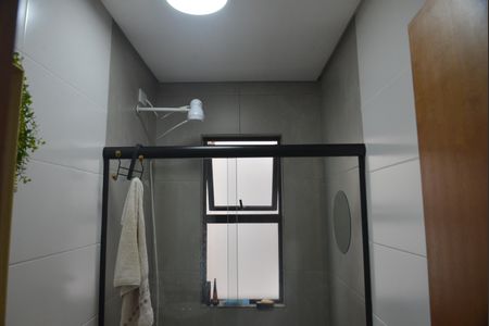 Apartamento à venda com 100m², 2 quartos e 1 vagaBanheiro Social