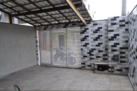 Casa de condomínio à venda com 194m², 3 quartos e 1 vagaGaragem