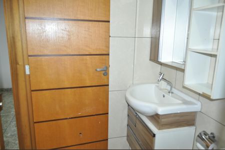 Casa de condomínio à venda com 194m², 3 quartos e 1 vagaBanheiro da Suíte 1