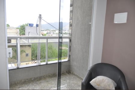 Casa de condomínio à venda com 194m², 3 quartos e 1 vagaSuíte 1