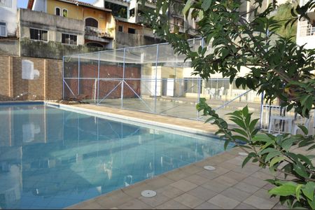 Casa de condomínio à venda com 194m², 3 quartos e 1 vagaÁrea comum