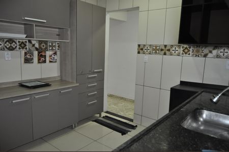 Casa de condomínio à venda com 194m², 3 quartos e 1 vagaCozinha