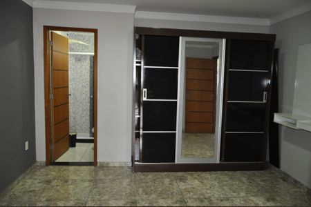 Casa de condomínio à venda com 194m², 3 quartos e 1 vagaSuíte 3