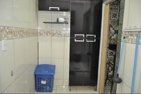 Casa de condomínio à venda com 194m², 3 quartos e 1 vagaÁrea de Serviço