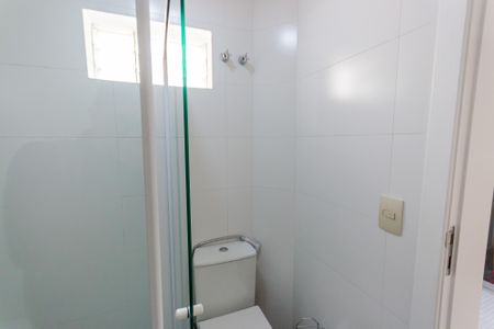 Casa à venda com 470m², 4 quartos e 5 vagas Casa à venda com 470m², 4 quartos e 5 vagasBanheiro Quintal