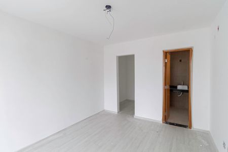 Casa à venda com 181m², 3 quartos e 2 vagas Casa à venda com 181m², 3 quartos e 2 vagasSuíte