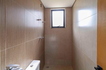 Casa à venda com 128m², 3 quartos e 2 vagasBanheiro social