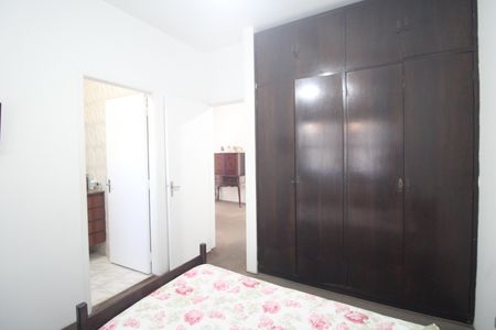 Casa à venda com 134m², 4 quartos e 5 vagasSuite 2