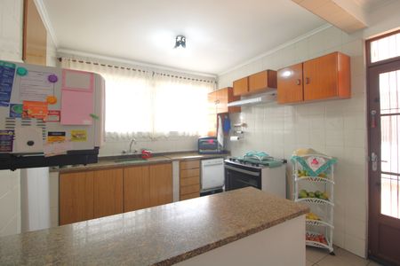 Casa à venda com 134m², 4 quartos e 5 vagasCozinha 