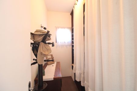 Casa à venda com 134m², 4 quartos e 5 vagasCloset Suite 1