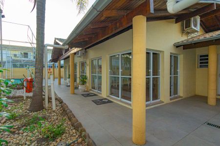 Casa de condomínio à venda com 88m², 3 quartos e 2 vagas Casa de condomínio à venda com 88m², 3 quartos e 2 vagasÁrea comum