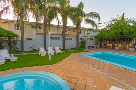 Casa de condomínio à venda com 88m², 3 quartos e 2 vagas Casa de condomínio à venda com 88m², 3 quartos e 2 vagasÁrea comum