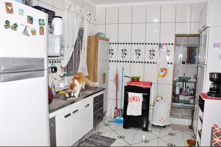 Casa à venda com 120m², 3 quartos e sem vaga Casa à venda com 120m², 3 quartos e sem vaga Cozinha