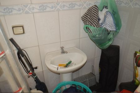 Casa à venda com 170m², 3 quartos e 1 vagaBanheiro de serviço