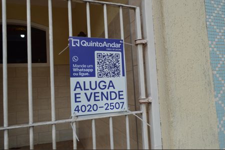 Casa à venda com 170m², 3 quartos e 1 vagaPlaquinha