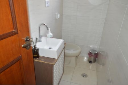 Casa à venda com 170m², 3 quartos e 1 vagaLavabo