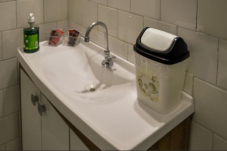 Apartamento para alugar com 63m², 2 quartos e sem vaga Apartamento para alugar com 63m², 2 quartos e sem vagaBanheiro