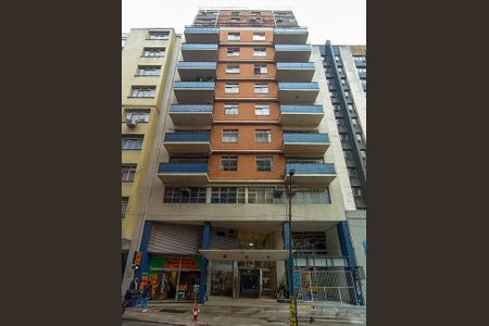 Apartamento para alugar com 63m², 2 quartos e sem vaga Apartamento para alugar com 63m², 2 quartos e sem vagaFachada