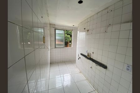 Apartamento à venda com 48m², 2 quartos e 1 vagaCozinha e Área de Serviço