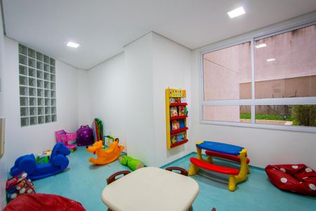 Apartamento à venda com 84m², 3 quartos e 2 vagas Apartamento à venda com 84m², 3 quartos e 2 vagasÁrea comum - Brinquedoteca