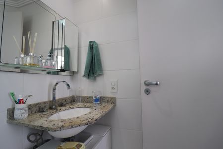 Apartamento à venda com 84m², 3 quartos e 2 vagasBanheiro Suíte