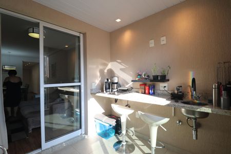 Apartamento à venda com 84m², 3 quartos e 2 vagasVaranda gourmet