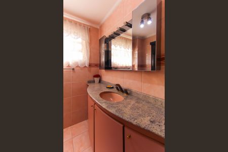 Apartamento à venda com 124m², 2 quartos e 1 vaga Apartamento à venda com 124m², 2 quartos e 1 vagaBanheiro