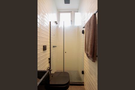 Apartamento à venda com 65m², 2 quartos e 1 vaga Apartamento à venda com 65m², 2 quartos e 1 vagaBanheiro Social