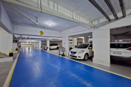 Apartamento para alugar com 140m², 3 quartos e 2 vagas Apartamento para alugar com 140m², 3 quartos e 2 vagasGaragem