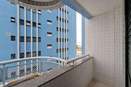 Apartamento para alugar com 140m², 3 quartos e 2 vagas Apartamento para alugar com 140m², 3 quartos e 2 vagasQuarto 1 Sacada