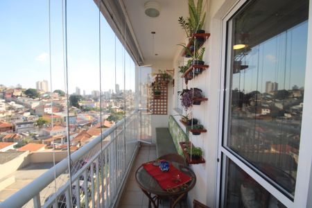 Apartamento à venda com 55m², 2 quartos e 1 vagaSala - Varanda