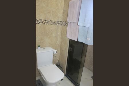 Apartamento à venda com 67m², 2 quartos e 1 vagaBanheiro da Suíte