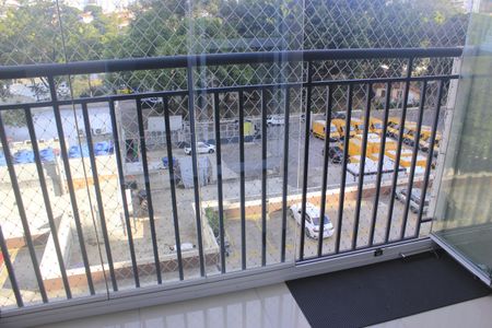 Apartamento à venda com 67m², 2 quartos e 1 vagaVaranda