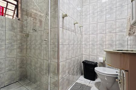 Casa à venda com 190m², 3 quartos e 5 vagas Casa à venda com 190m², 3 quartos e 5 vagasBanheiro 1