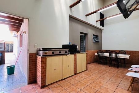 Casa à venda com 190m², 3 quartos e 5 vagas Casa à venda com 190m², 3 quartos e 5 vagasÁrea externa