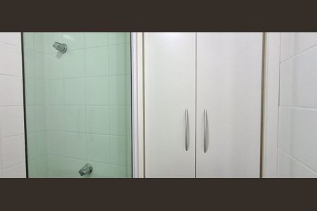 Apartamento à venda com 144m², 4 quartos e 3 vagasBanheiro Social