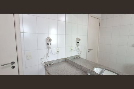 Apartamento à venda com 144m², 4 quartos e 3 vagasBanheiro Suíte 1