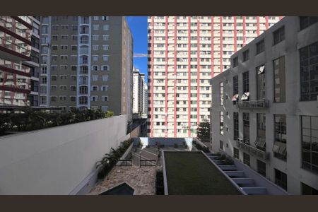 Apartamento para alugar com 40m², 1 quarto e 1 vaga Apartamento para alugar com 40m², 1 quarto e 1 vagaSacada