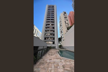 Apartamento para alugar com 40m², 1 quarto e 1 vaga Apartamento para alugar com 40m², 1 quarto e 1 vagaFachada