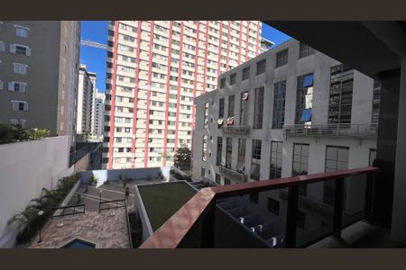 Apartamento para alugar com 40m², 1 quarto e 1 vaga Apartamento para alugar com 40m², 1 quarto e 1 vagaSacada