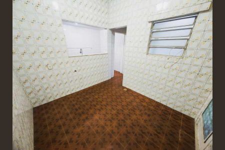 Casa de condomínio à venda com 170m², 3 quartos e 2 vagas