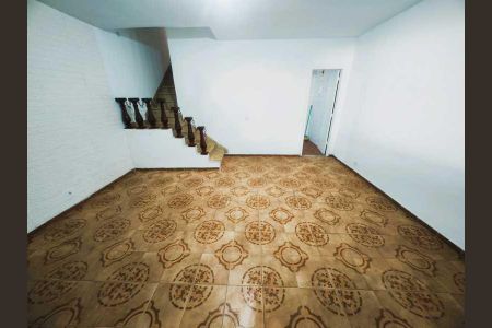 Casa de condomínio à venda com 170m², 3 quartos e 2 vagas