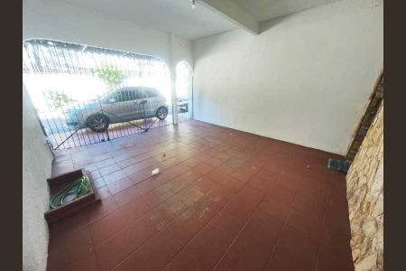 Casa de condomínio à venda com 170m², 3 quartos e 2 vagas