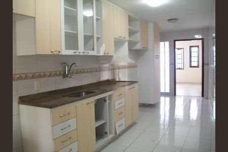 Casa à venda com 278m², 5 quartos e 2 vagas