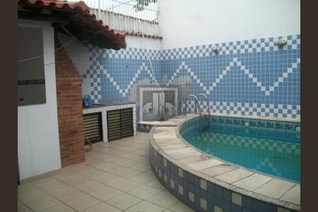 Casa à venda com 278m², 5 quartos e 2 vagas