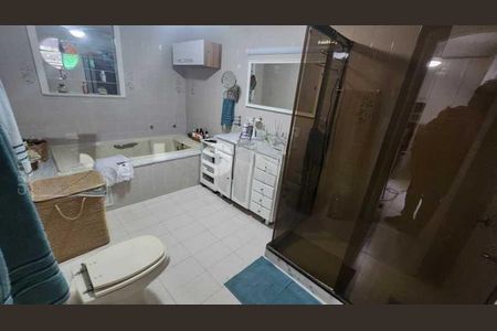 Casa à venda com 176m², 3 quartos e 2 vagas