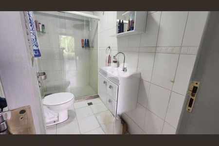 Casa à venda com 176m², 3 quartos e 2 vagas